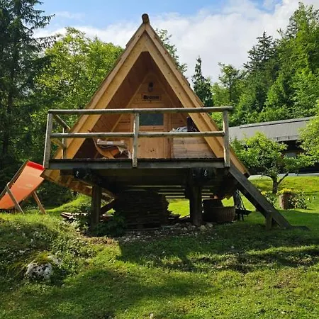 U Konc 롯지 Stahovica